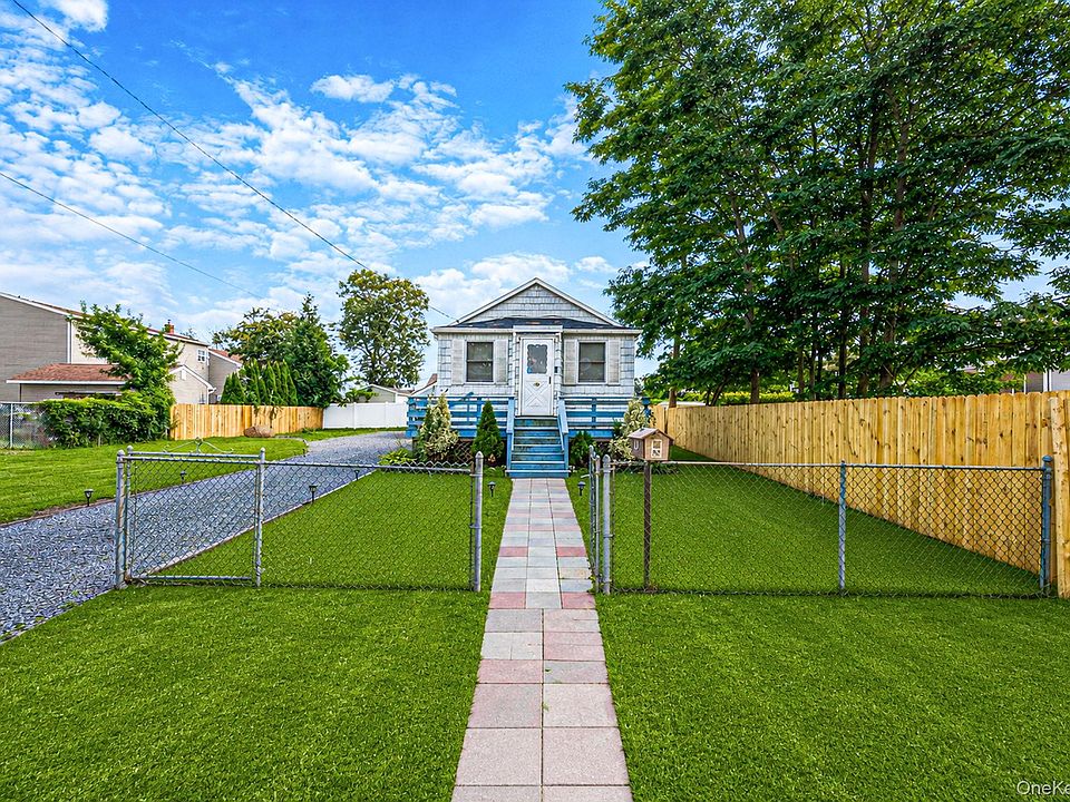 1st image of 16 Elwin Place
