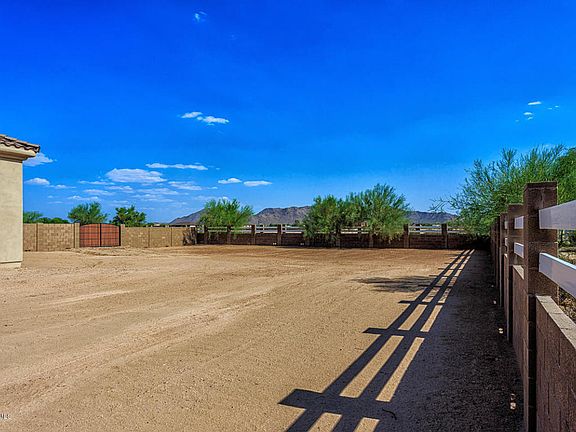 5th image of 24794 S 195th St