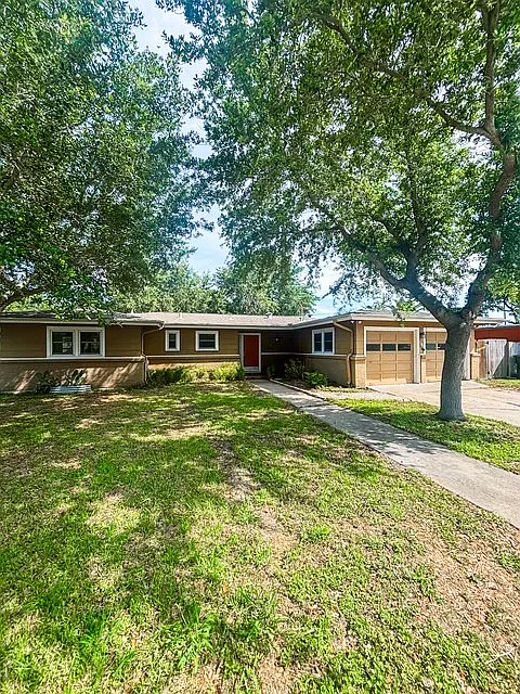 Building Photo - 625 Catalina Pl