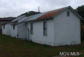 2nd image of 4 Lowther St