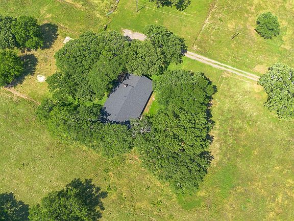 3rd image of 7876 Green Hills Rd