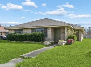 2486 Hyman Pl, New Orleans, LA 70131