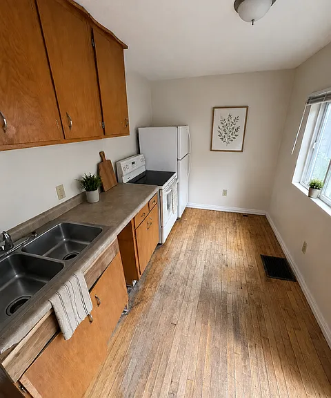 1006 State St #1006 — Photo 1