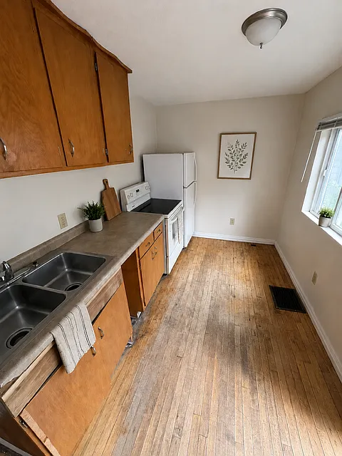 1006 State St #1006