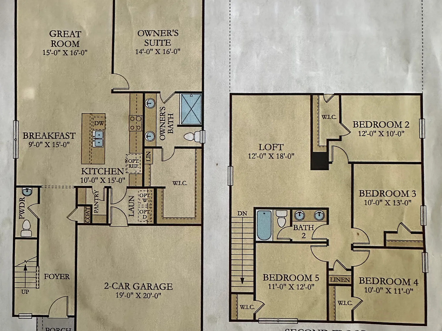 5 bed, 2.5 bath, 2305 sqft, $1,995 — Photo 2