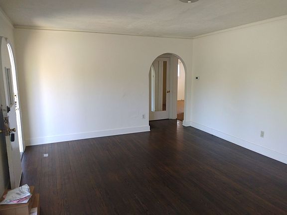 3rd image of 712 & 1/2 E 16th Ave #712