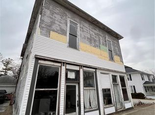 7 N Main St, Christiansburg, OH 45389