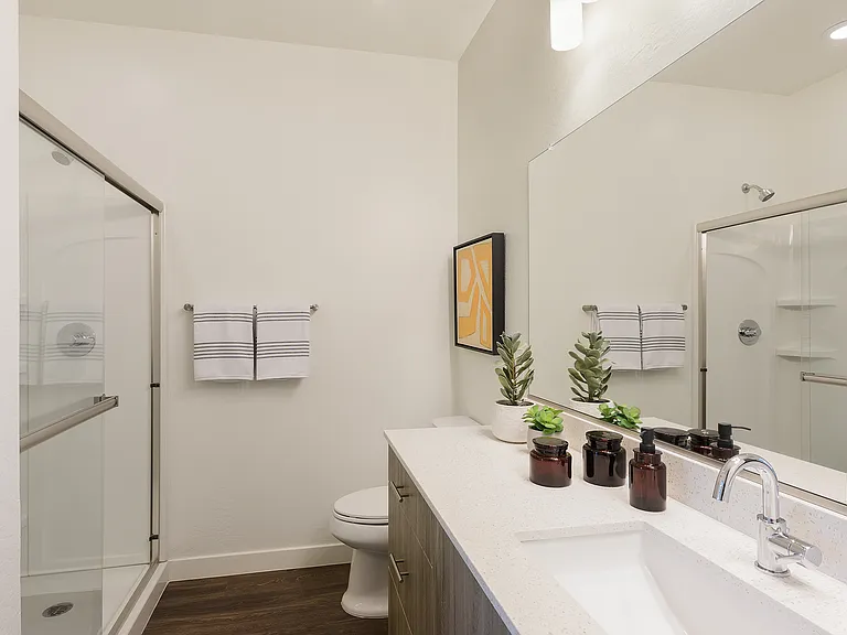 Sanctuary on 51st — Photo 22