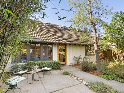 2406 Overhill Ln, Davis, CA, 95616