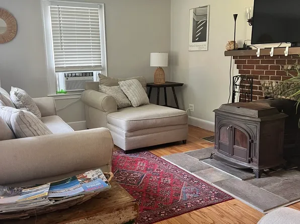 (undisclosed Address), Scarborough, ME 04074