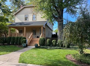 222 N Waiola Ave, La Grange, IL 60525