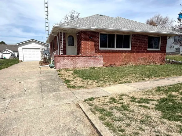 110 2nd St, Platte Center, NE 68653