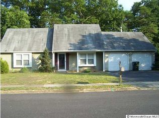 21 Cannonball Dr, Howell, NJ 07731