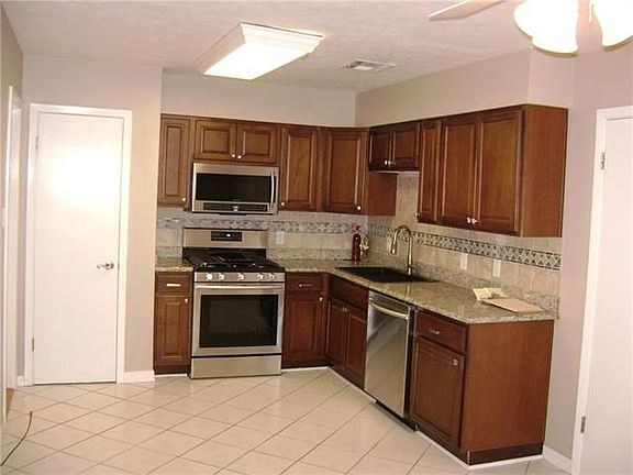 5th image of 1216 Pasadena Ave