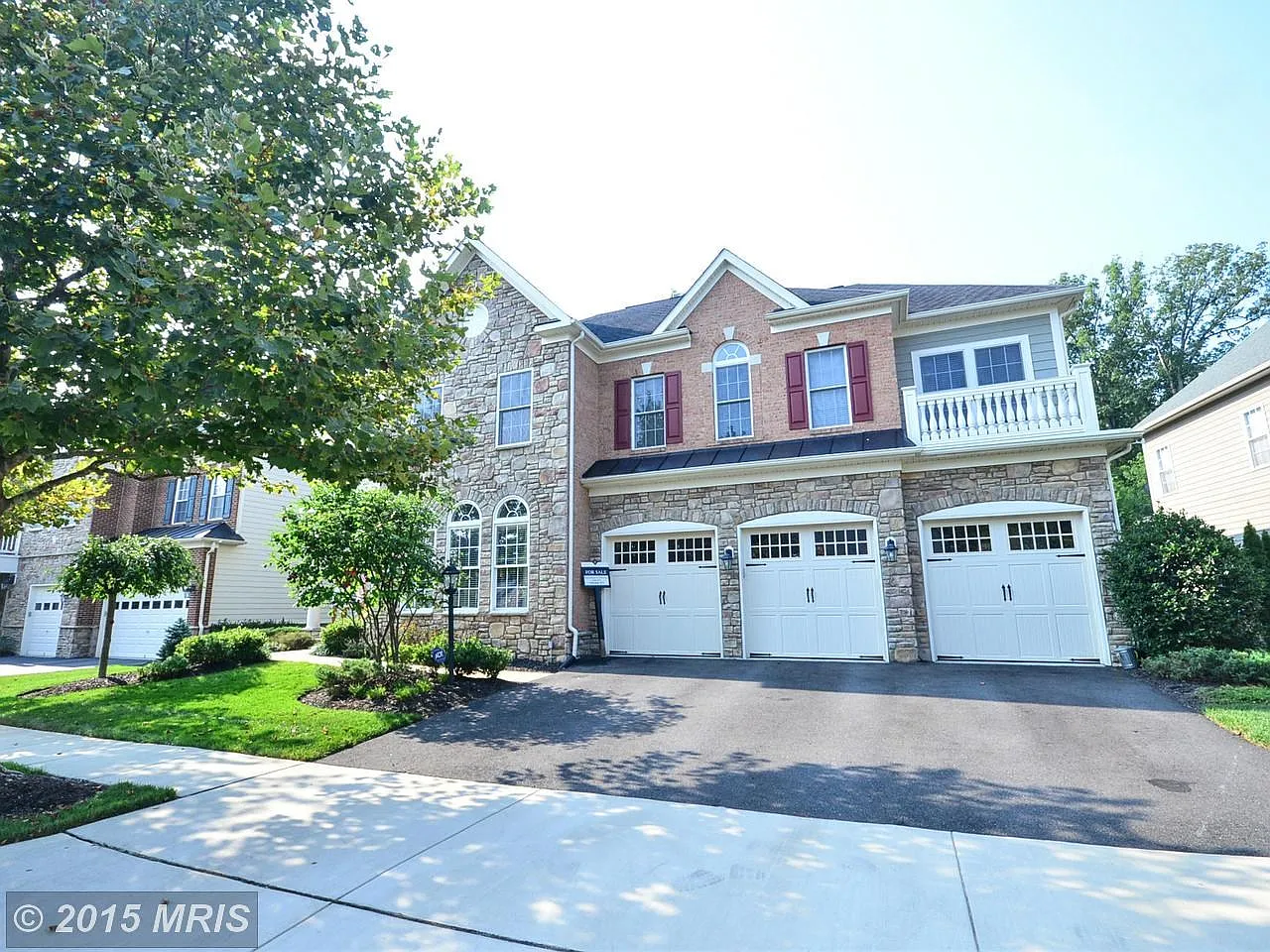 43957 Riverpoint Dr photo 1