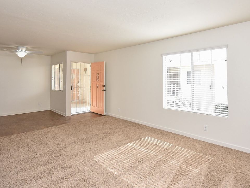 1st image of 3160 Lincoln St #8