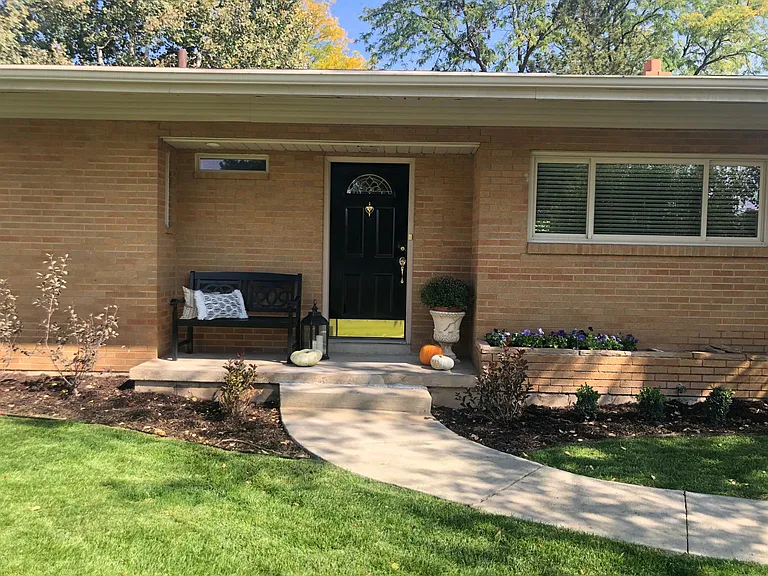 4350 N 250 E — Photo 2