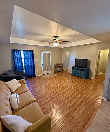 2nd image of 12286 Cottage Hill Dr