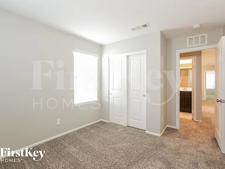 9316 Polwarth Ct — Photo 10