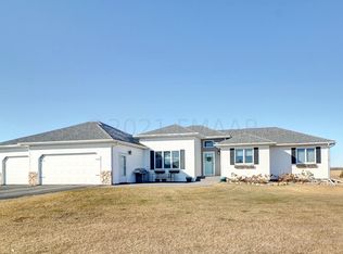 17037 Lakeview Ln, Audubon, MN 56511
