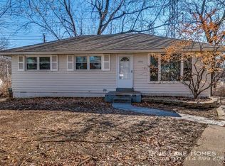 6900 Noble Dr, Hazelwood, MO