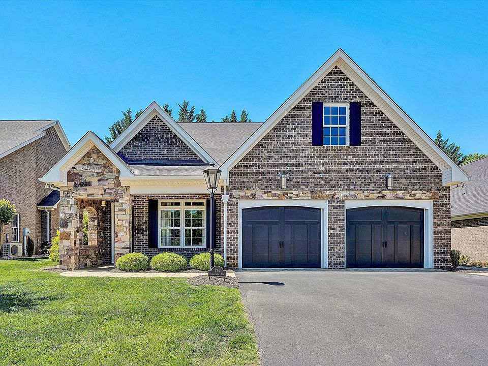 1st image of 224 Stonecreek Way