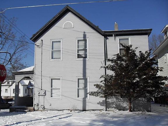 2nd image of 3603 Everett Ave