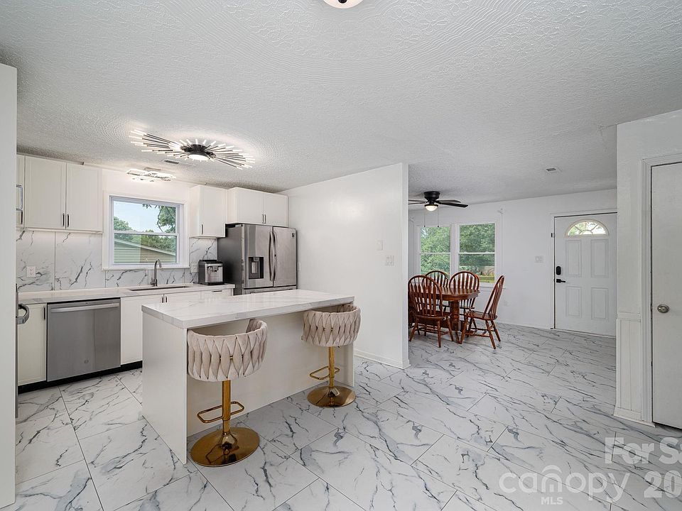 1st image of 363 Don McGinnis Rd