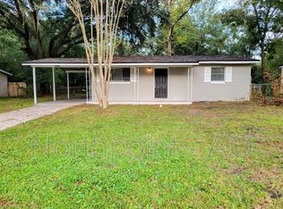 2243 Looking Glass Ln, Jacksonville, FL 32210