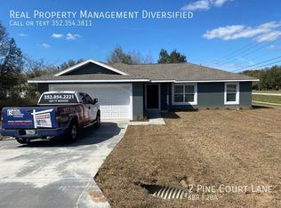 2 Pine Court Ln, Ocala, FL 34472