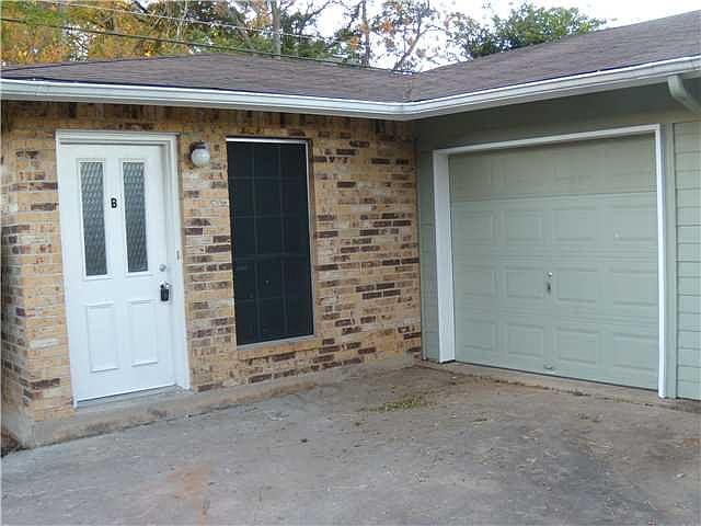 1st image of 2200 Granberry Dr #B