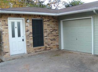 2200 Granberry Dr #B, Austin, TX 78745