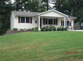 770 Lockwood Dr, Saint Clair, MO 63077
