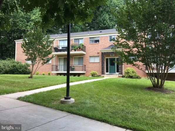 10512 Weymouth St, Bethesda, MD 20814