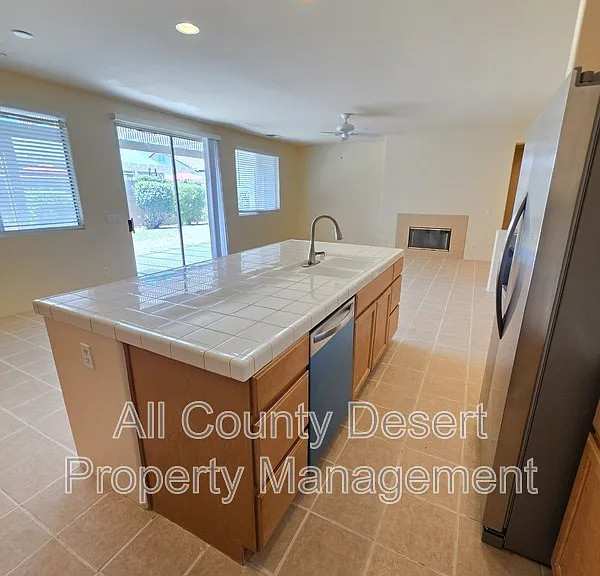 47471 Harbour Lights Ln — Photo 11