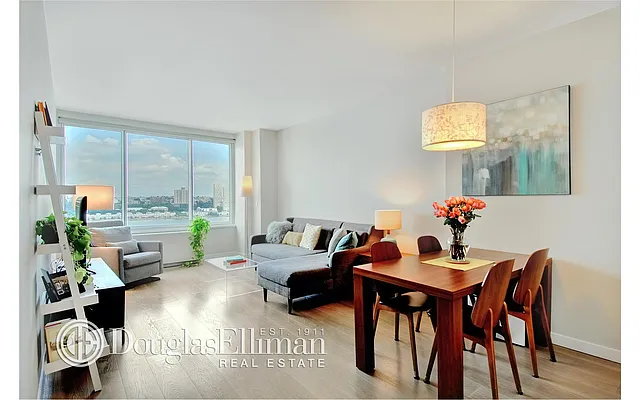 Rented by Douglas Elliman | media 39