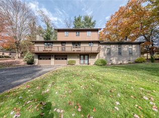 3006 Park Forest Ln, Murrysville, PA 15668