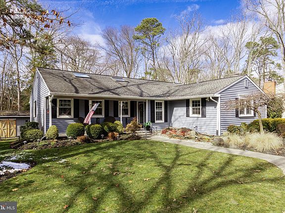 4th image of 102 Nantucket Trl