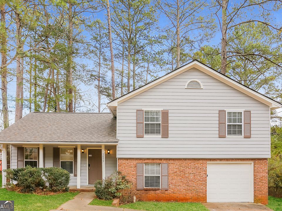 1st image of 2453 Crestdale Cir