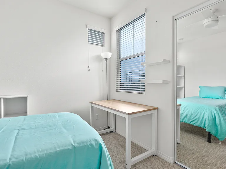 503 Lark Way — Photo 15