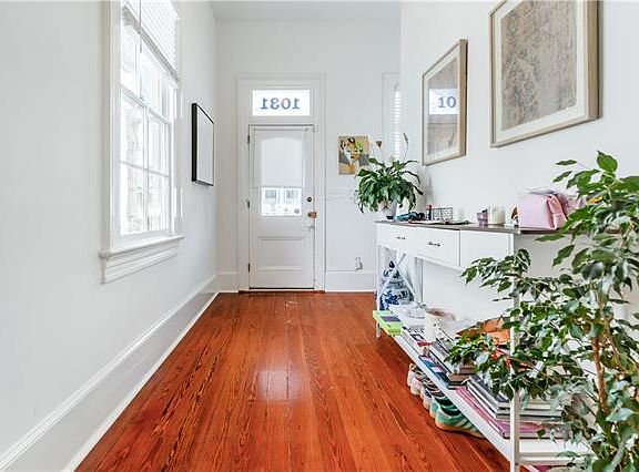 2nd image of 1031 Arabella St