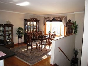 2nd image of 342 Parkwood Ave