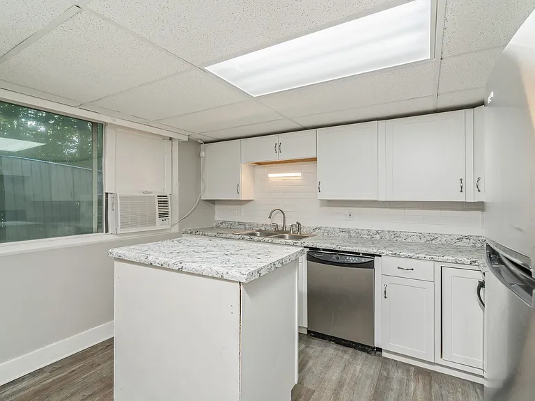 2823 Colt Dr #4 — Photo 10