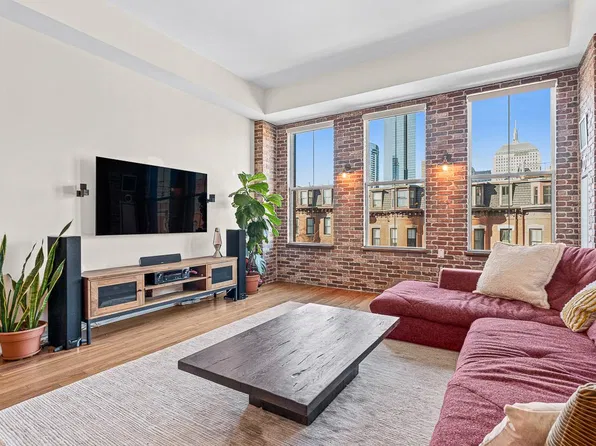 505 Tremont St Unit 302, Boston, MA 02116
