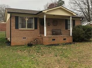 415 Town St, Landis, NC 28088