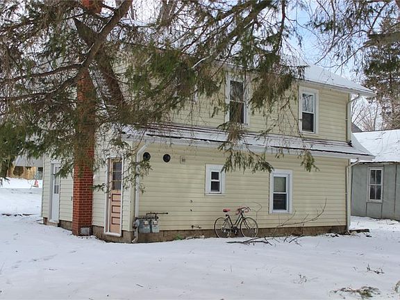 2nd image of 119 Richardson Ave