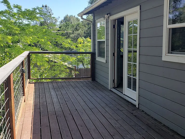 14984 Putnam Ln — Photo 22