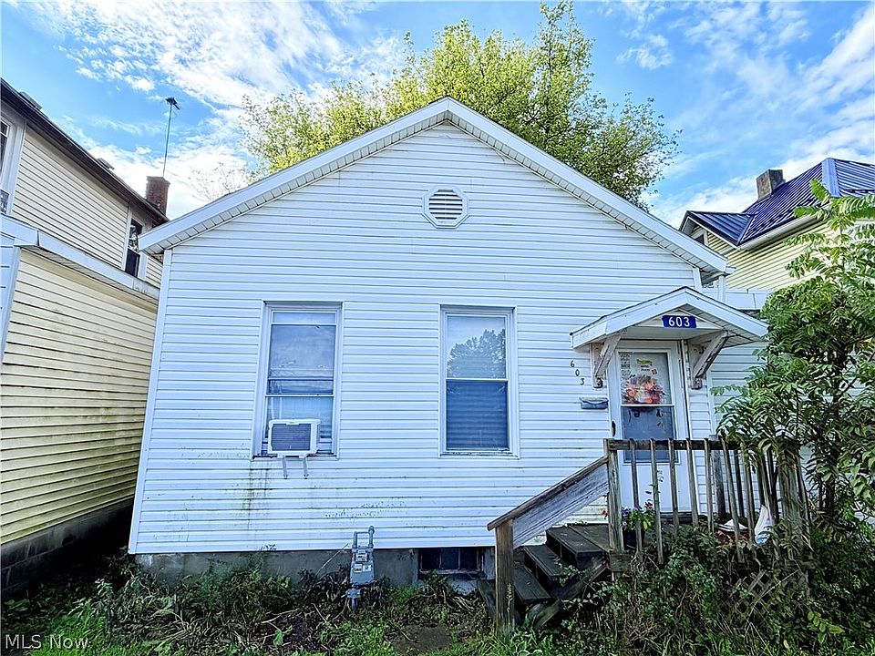 1st image of 603 Harding Way E