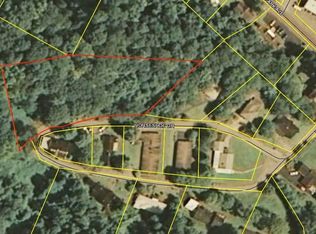 Horseshoe Dr, Pineville, KY 40977