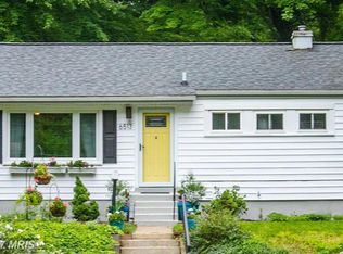 6513 Berkshire Dr, Alexandria, VA 22310